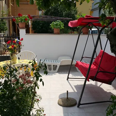 Appartamento Family Friendly With A Swimming Pool - 7610