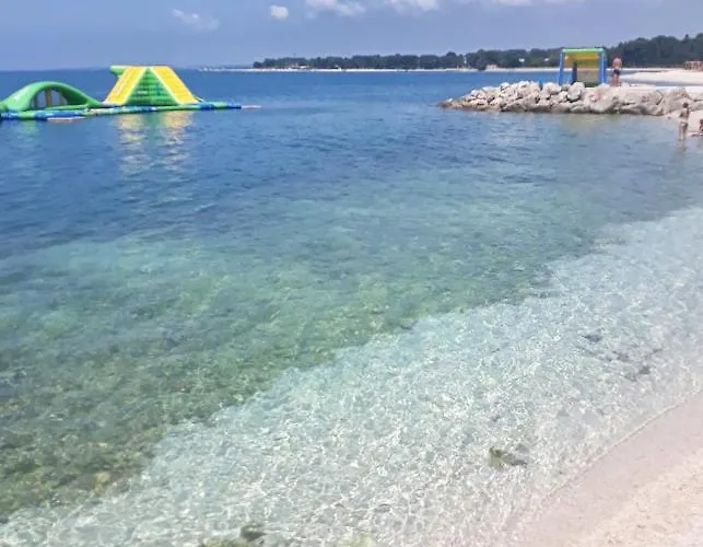 Family Friendly With A Swimming Pool - 7610 Appartement