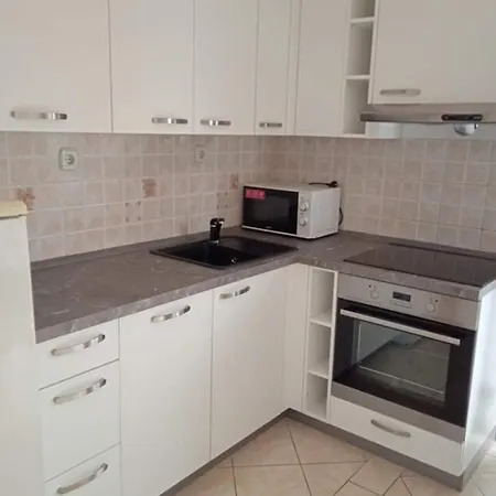 Appartement Family Friendly With A Swimming Pool - 7610 *